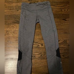 size 4 lululemon leggings